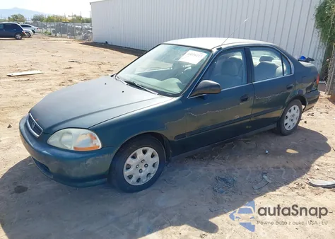1998 Honda Civic Lx из США, поврежденный, VIN JHMEJ667XWS013053